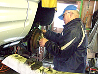 ブレーキ修理・ブレーキパッド交換